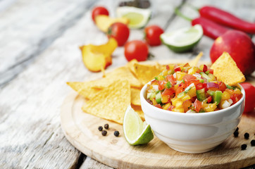 peach salsa