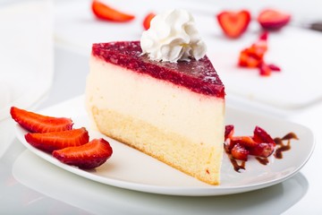 Cake, pie, light.