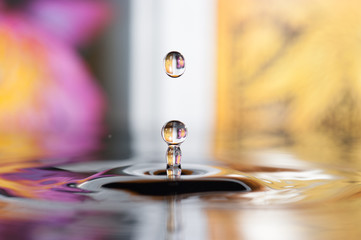 Obraz premium Blue Water drop splash