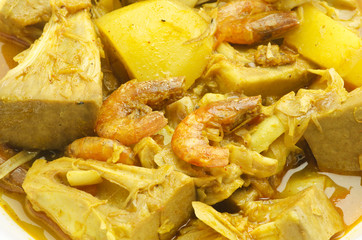 Green jackfruit curry with prawn

