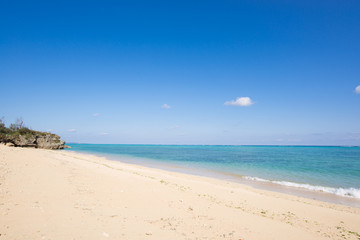 沖縄のビーチ・シルバマ