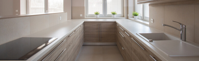 Fototapeta premium Long passage in kitchen