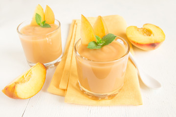 Peach smoothie dessert