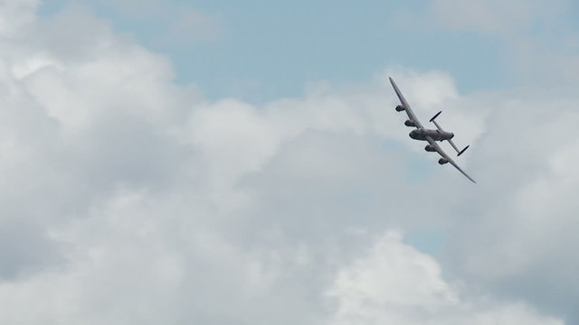 Avro Lancaster 24 4R