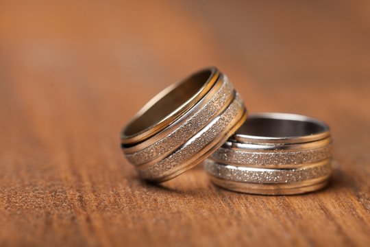 Diamond, proposing, closeup.