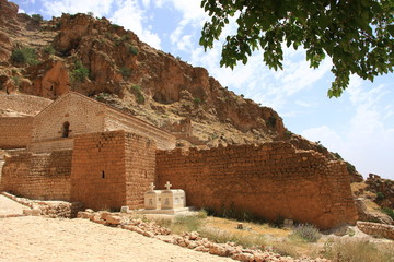 mor augin monestery © Memed ÖZASLAN