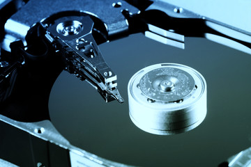 Hard Disk Drive
