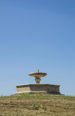 Obraz premium Fontana ottagonale del borgo antico di Monterano