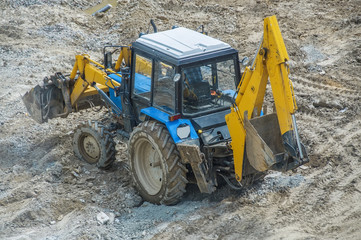  Loader excavator 