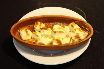fırında peynir