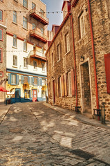 Fototapeta premium Old Quebec street at day, hdr