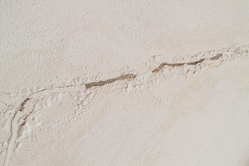 cracked wall background