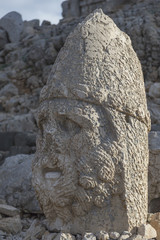 Obraz premium Stone head statues at Nemrut Mountain in Turkey