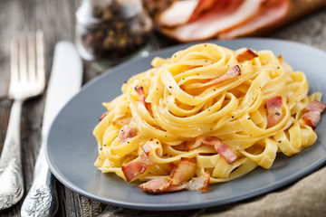 Pasta carbonara