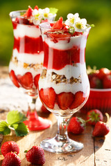 Strawberry yogurt parfait. Delicious and healthy dessert