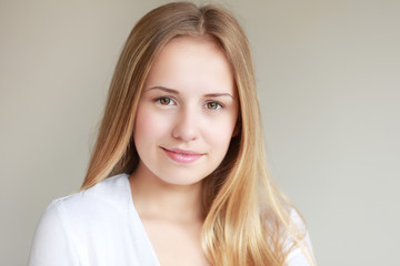 teen girl smiling