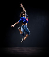 Fototapeta na wymiar Modern dancer (normal version)