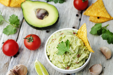 guacamole with corn chips