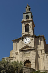 Fototapeta na wymiar église saint louis sète