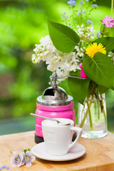 Cappuccino - Kaffee machen, Kaffeemühle, Kaffeetasse