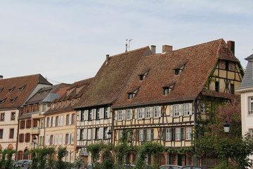 Fototapeta na wymiar Architecture Alsacienne à Wissembourg Alsace France 