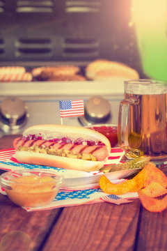 4th of July Picnic Food - Hot Dogs