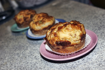 Muffin Salati alle verdure con ripieno filante