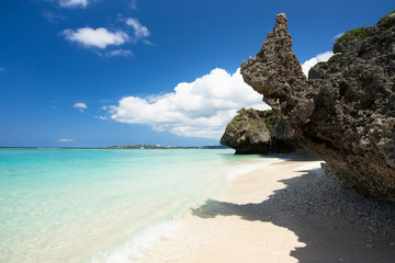沖縄のビーチ・瀬底ビーチ