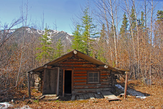 Log cabin in Alaska in Autumn