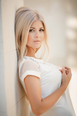 Naklejka premium Glamour young woman outdoors
