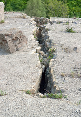 crevice