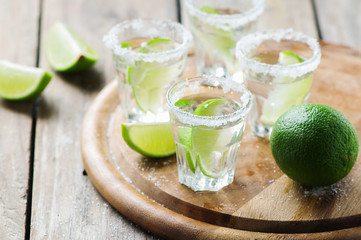 Silver mexican tequila with lime © nolonely