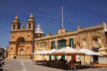 Place de l'église de Marsaxlokk