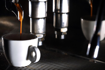 Fototapeta premium Espresso machine brewing a coffee
