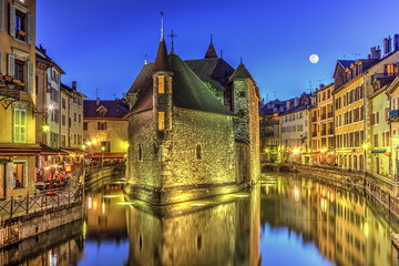 Fototapeta na wymiar Palais de l'Ile jail and canal in Annecy old city, France, HDR