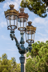 Fototapeta na wymiar Vintage city streetlamp