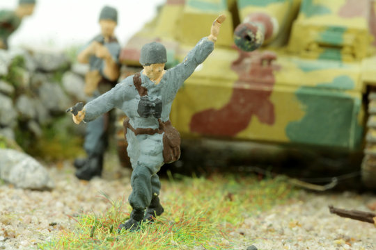 angriffsszene innerhalb eines dioramas
