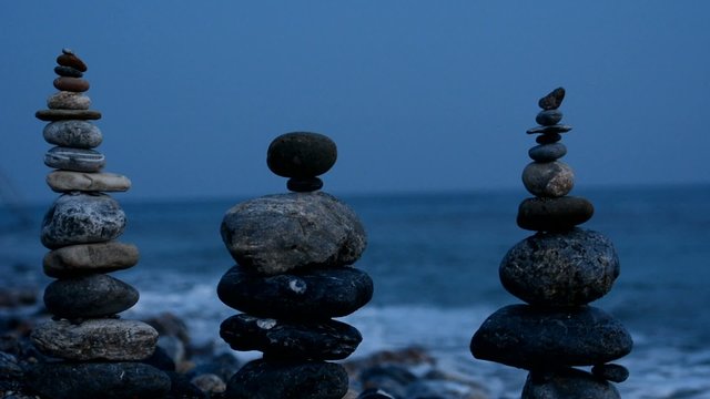 deniz dalgalarının sesi&zen taşları