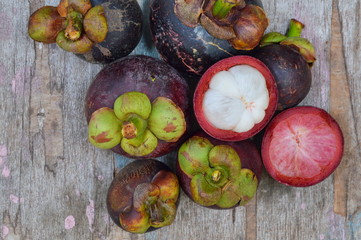 mangosteen on wood table