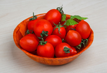 Cherry tomatoes in the basket