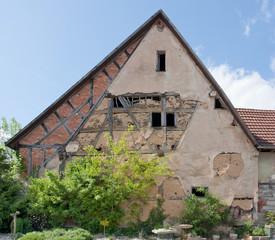 farmhouse facade