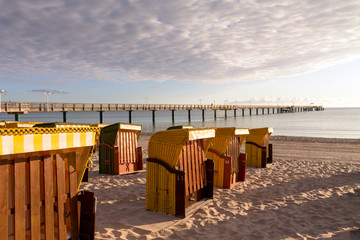 Obraz premium Seebrücke und Strand Binz 