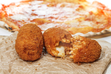 supplì, fried rice balls
