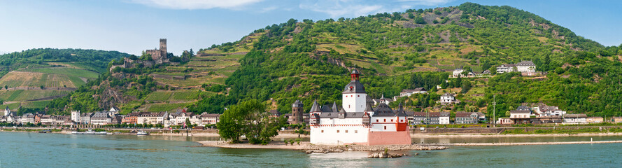 Burg Pfalzgrafenstein bei Kaub auf einer Insel im Rhein
