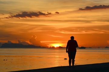 Fototapeta premium The Evening Light at the West Coast of Samui Island , Thailand.