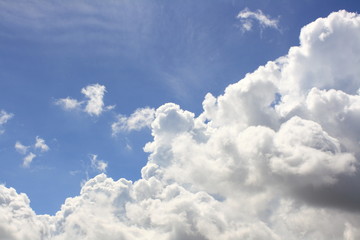 blue sky and white cloud