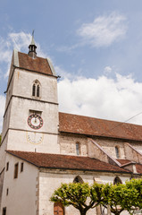 Saint-Ursanne, Stadt, Altstadt, Stiftskirche, historische Kirche, Jura, Frühling, Schweiz