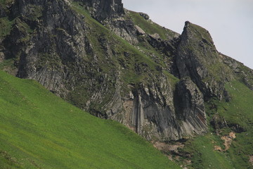 puy de Sancy, orgues basaltique d'un ancien lac de lave