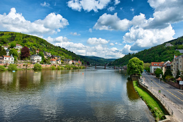 Fototapeta na wymiar Scenic view of the Neckr River in Heidelberg