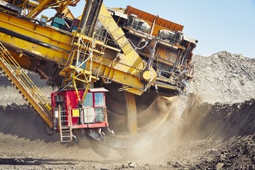 Huge mining machine